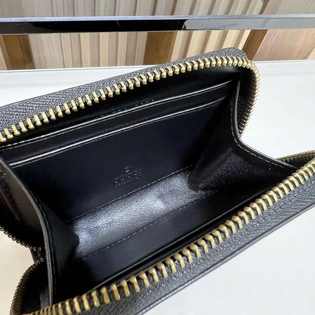 구찌 GG Marmont 여성 지갑