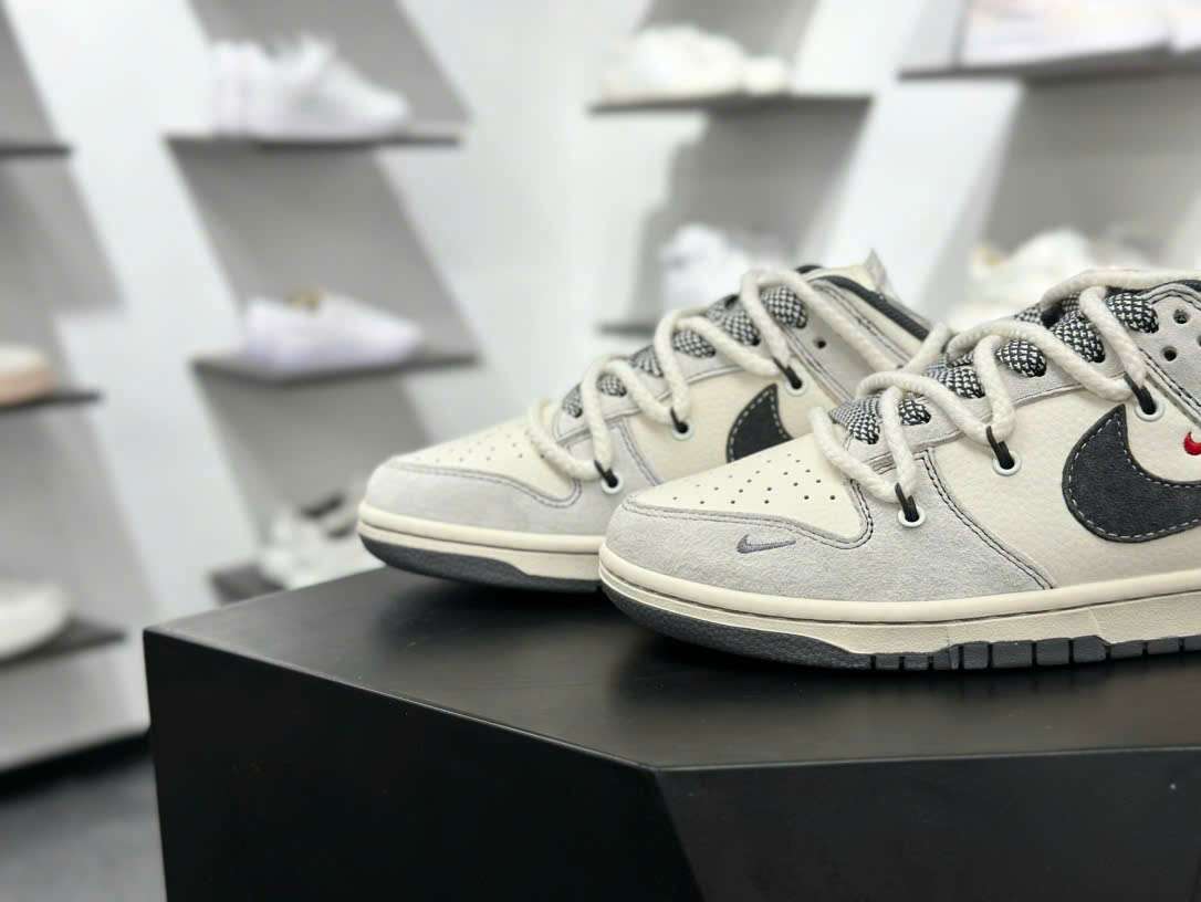 나이키 SB DUNK LOW x SUPREME 남여공용 스니커즈