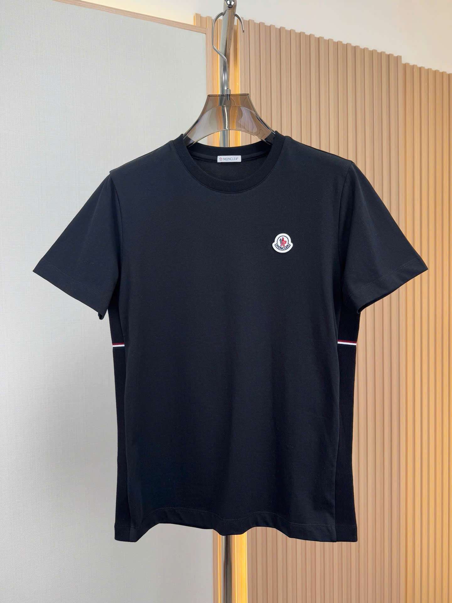 몽클레르 앞뒤 로고 남성 반팔티 (2컬러)