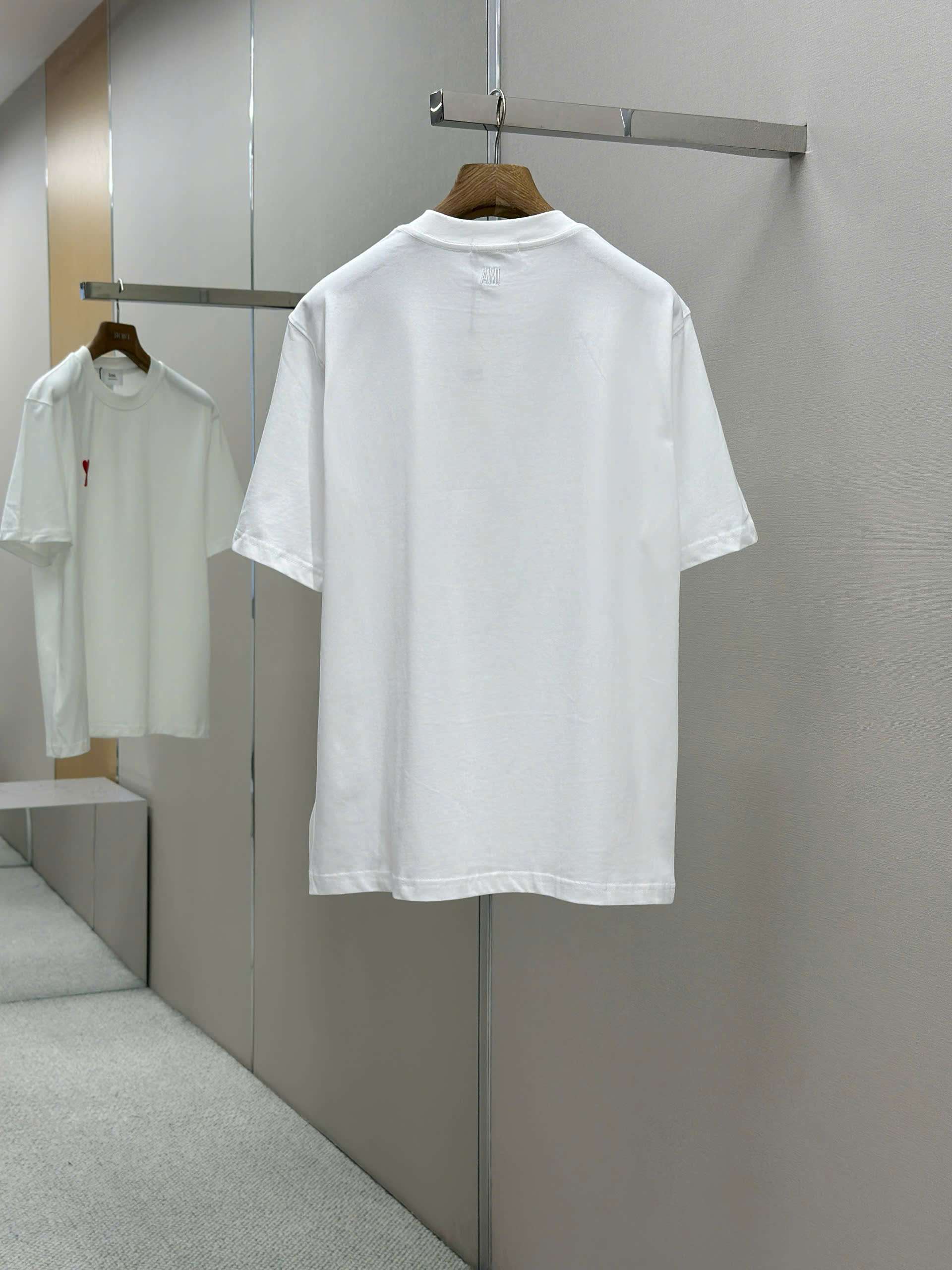 아미 가슴 하트 로고 남여공용 반팔티 (2컬러)