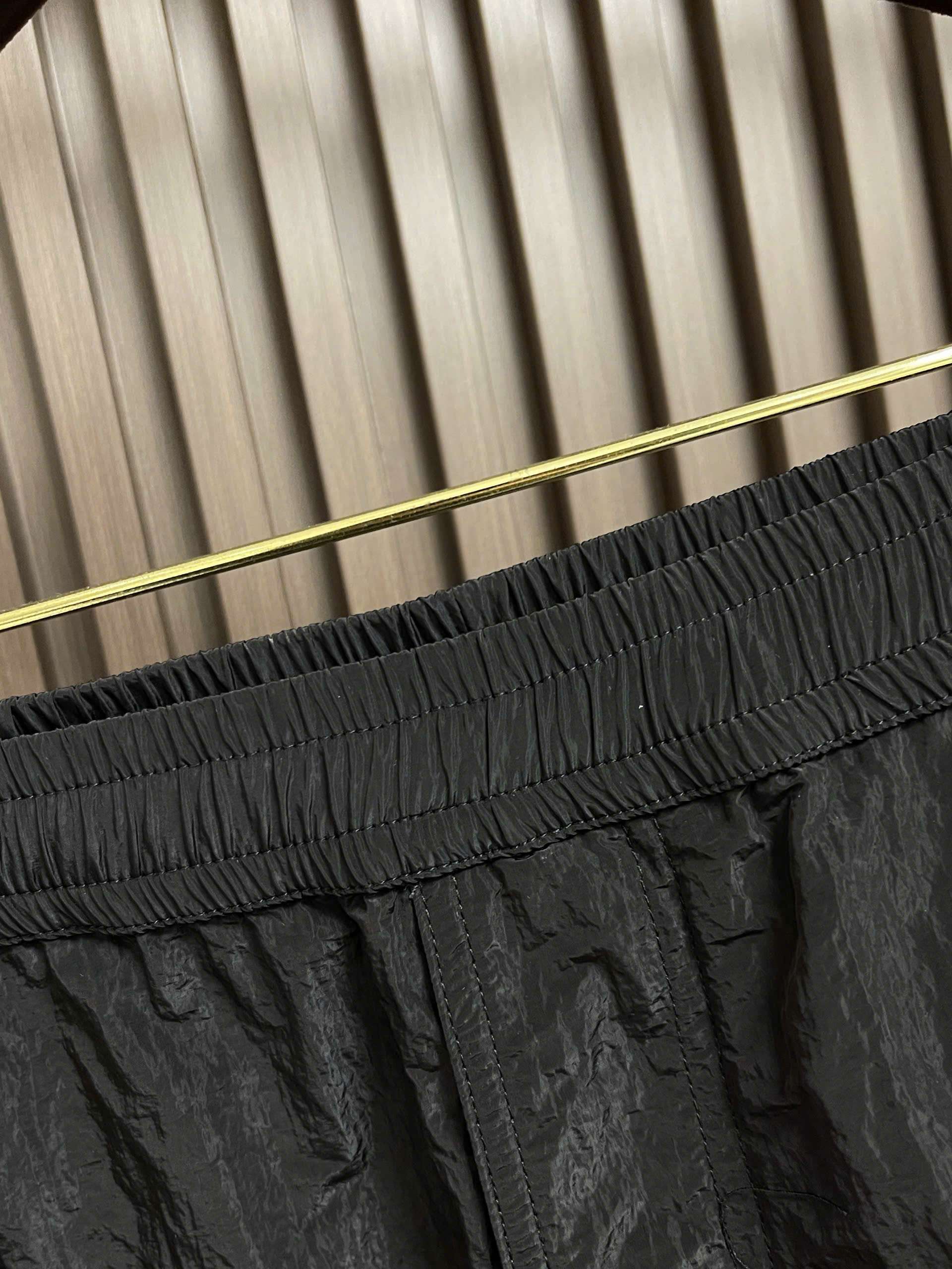 스톤아일랜드 시그니처 로고 남성 하의 (2컬러)