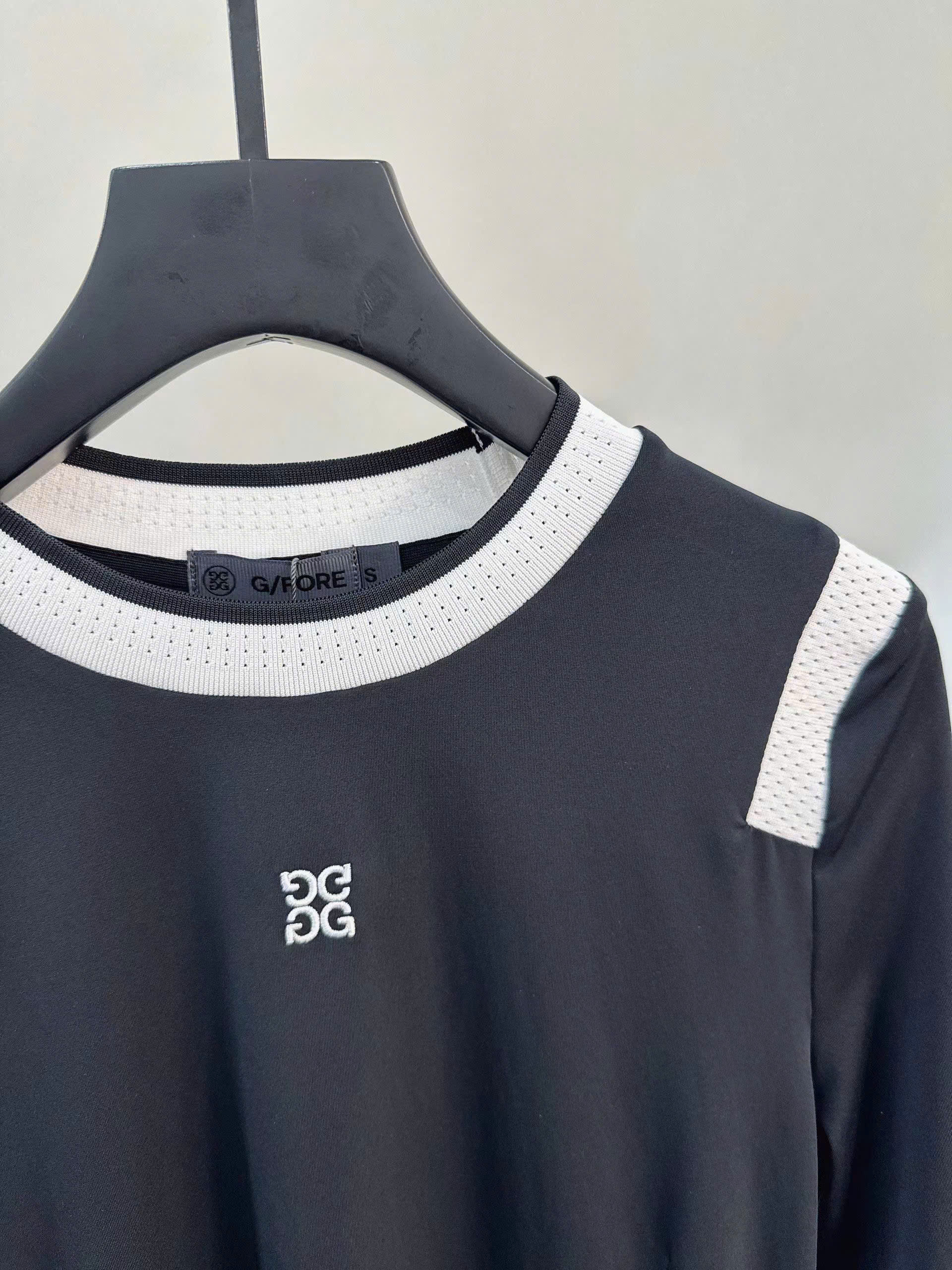 지포어 자수 로고 여성 골프 상의 (2컬러)