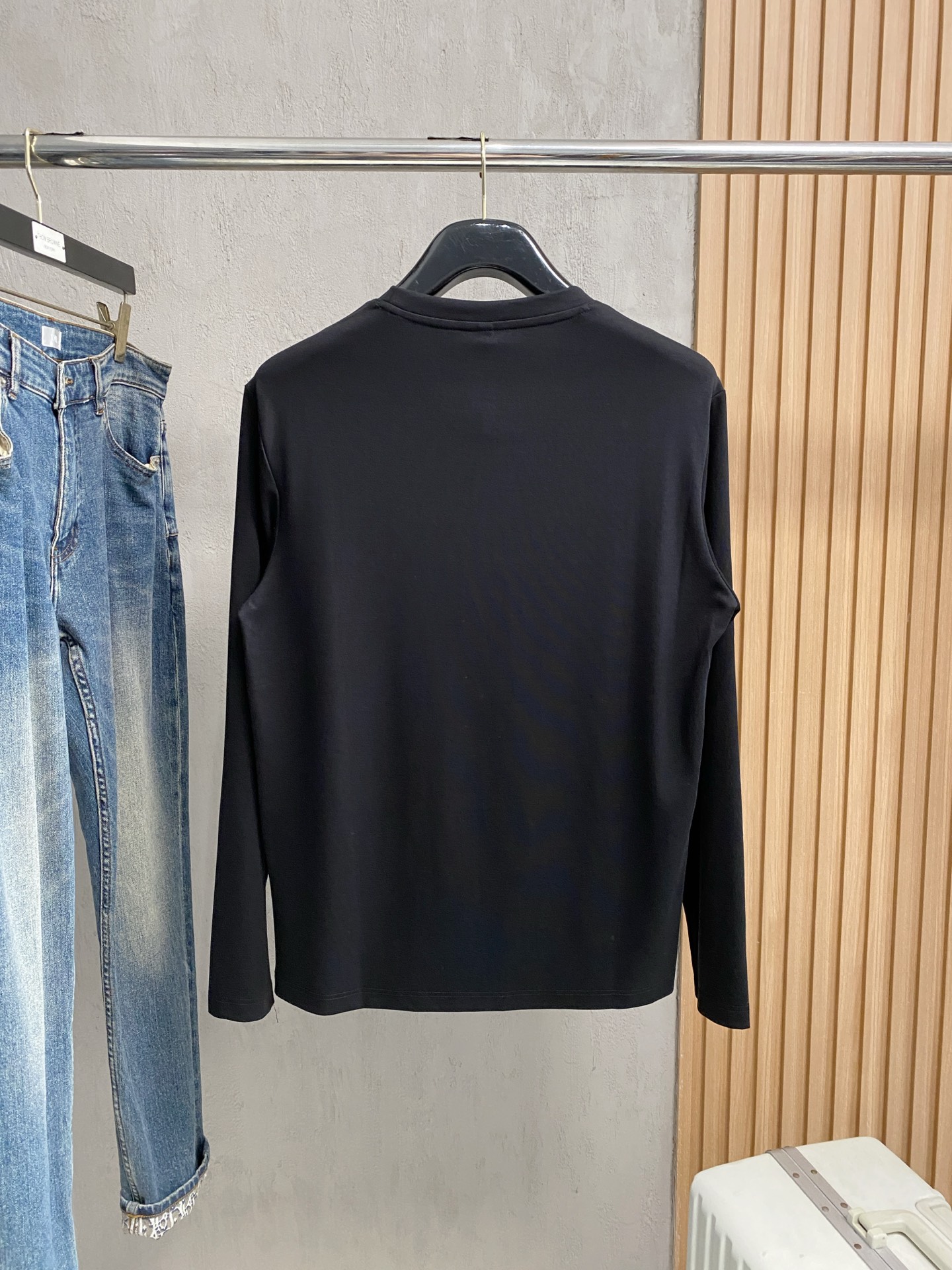 몽클레르 가슴 로고 남성 킨팔티 (2컬러)