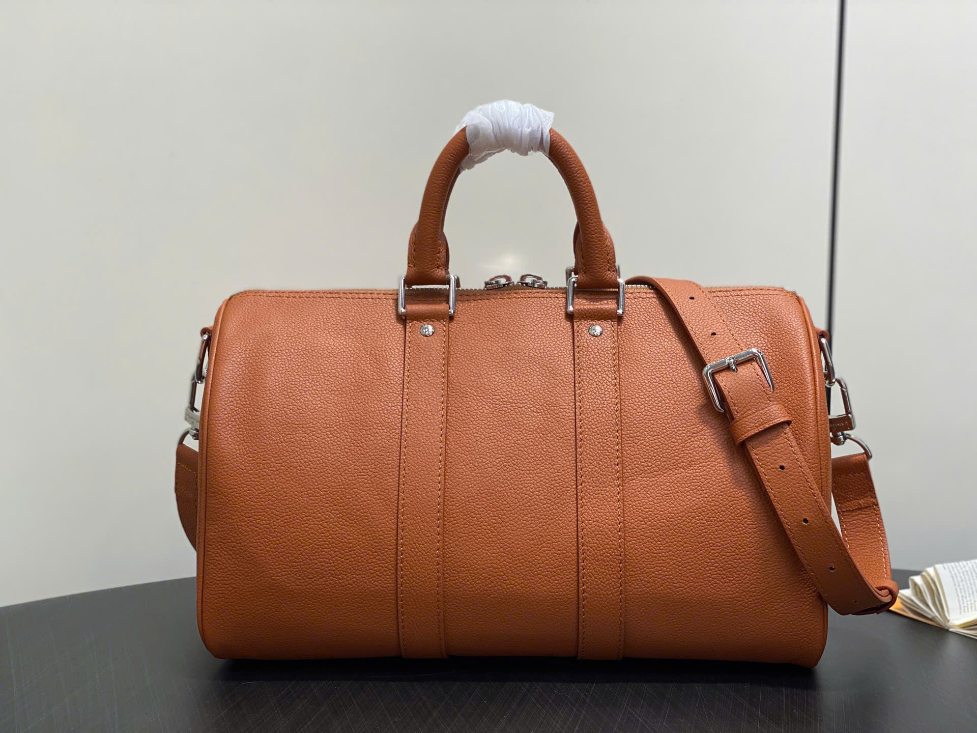 루이비통 Keepall Bandoulière 50 여성 가방 (2컬러)